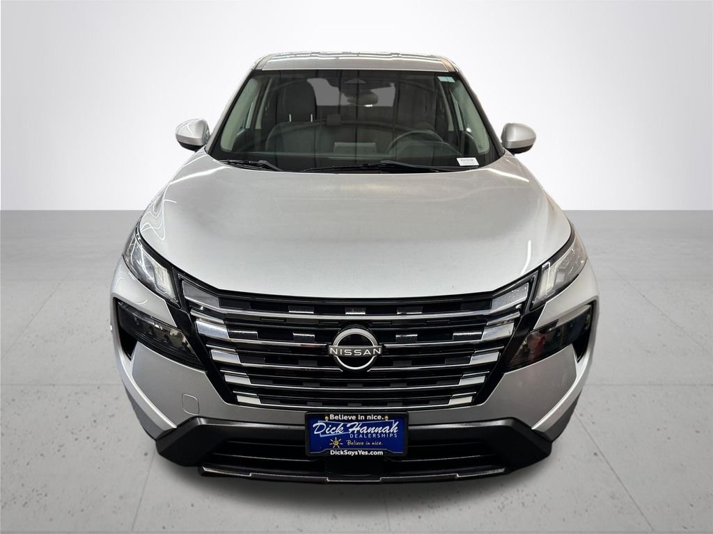 Used 2024 Silver Nissan SV image 11