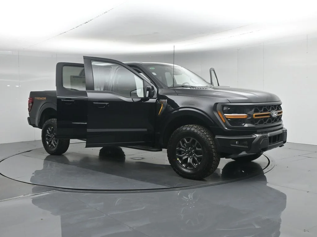 New 2026 Agate Black Metallic Ford Tremor image 38