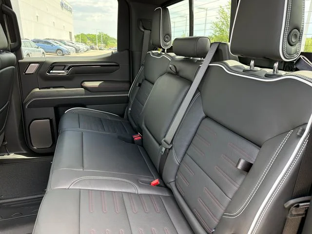 2026 GMC Sierra 1500 AT4X - Photo 22