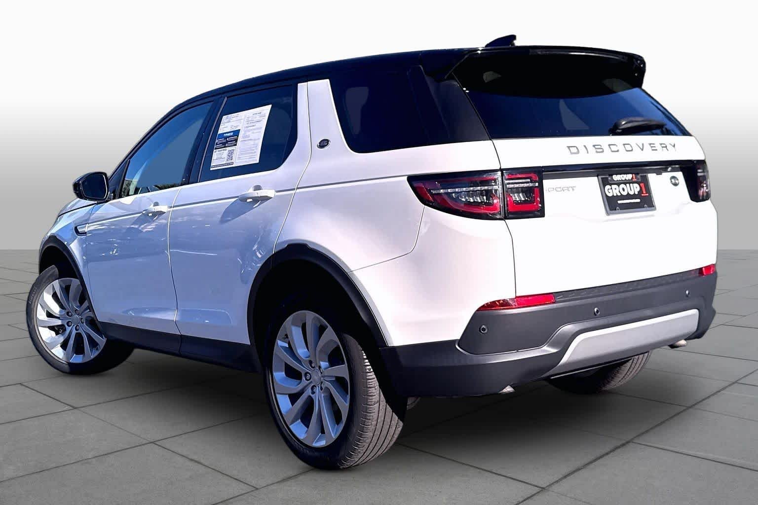 Used 2022 Fuji White Land Rover SE image 12