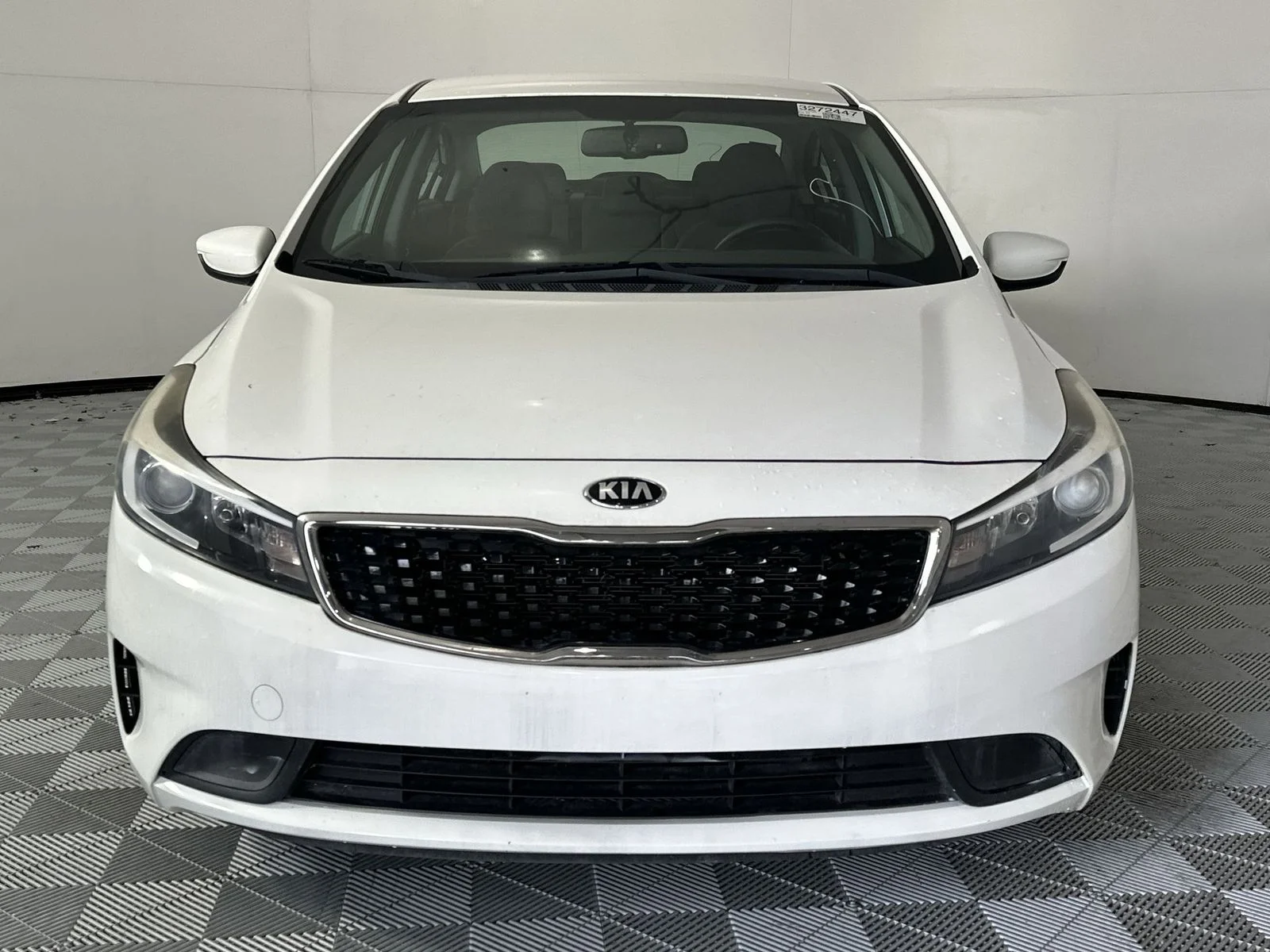 Used 2017 White Kia LX image 3