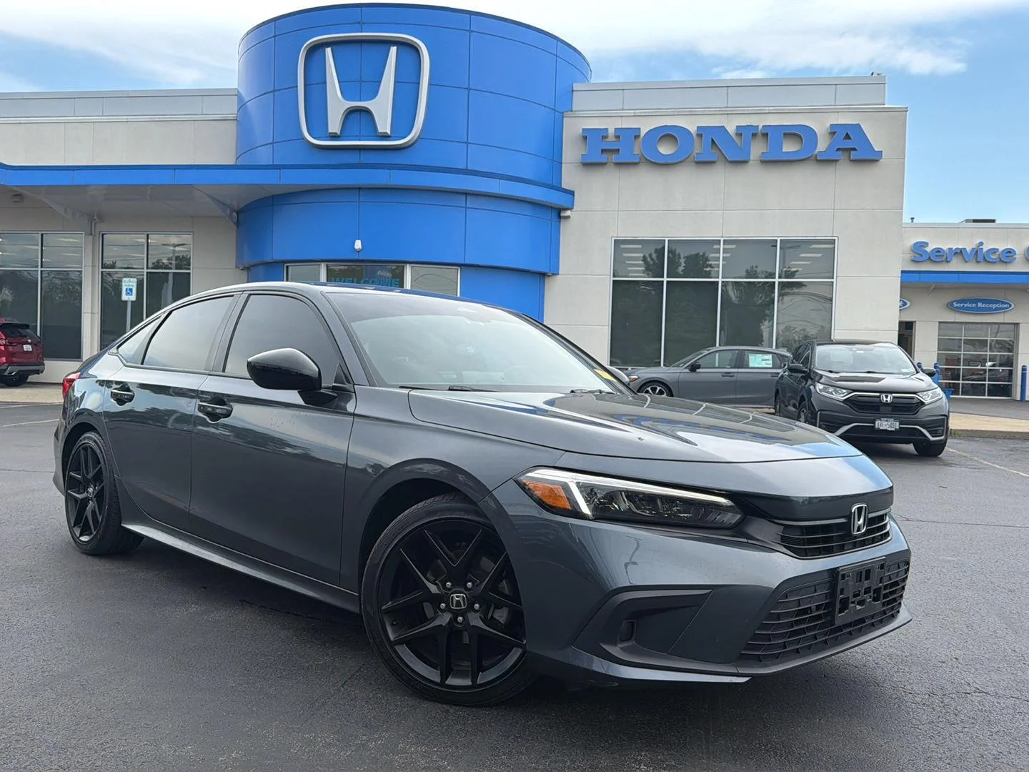 Used 2024 Meteorite Gray Metallic Honda Sport image 13