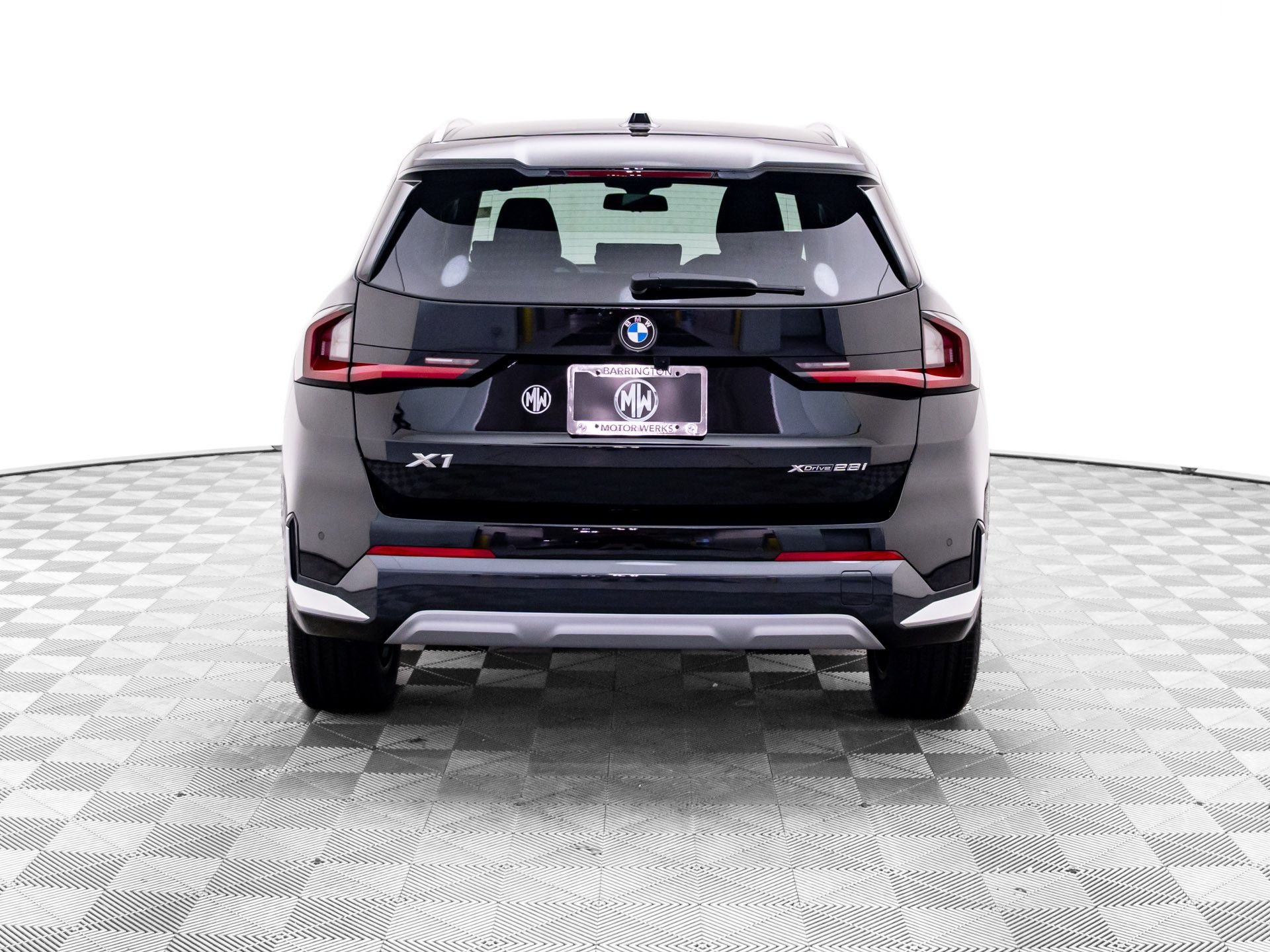 New 2027 Jet Black BMW xDrive28i image 4