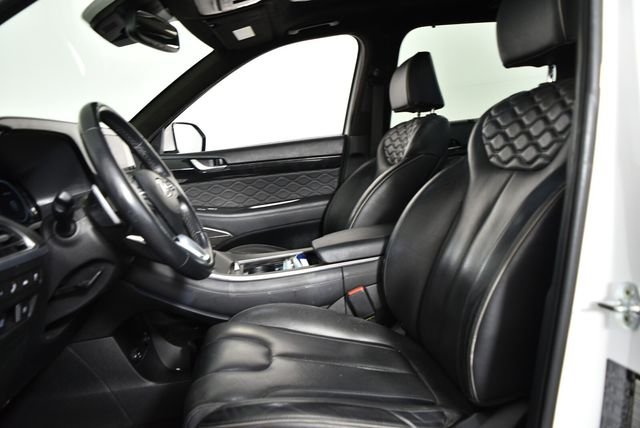 Used 2022 White Hyundai Calligraphy image 14