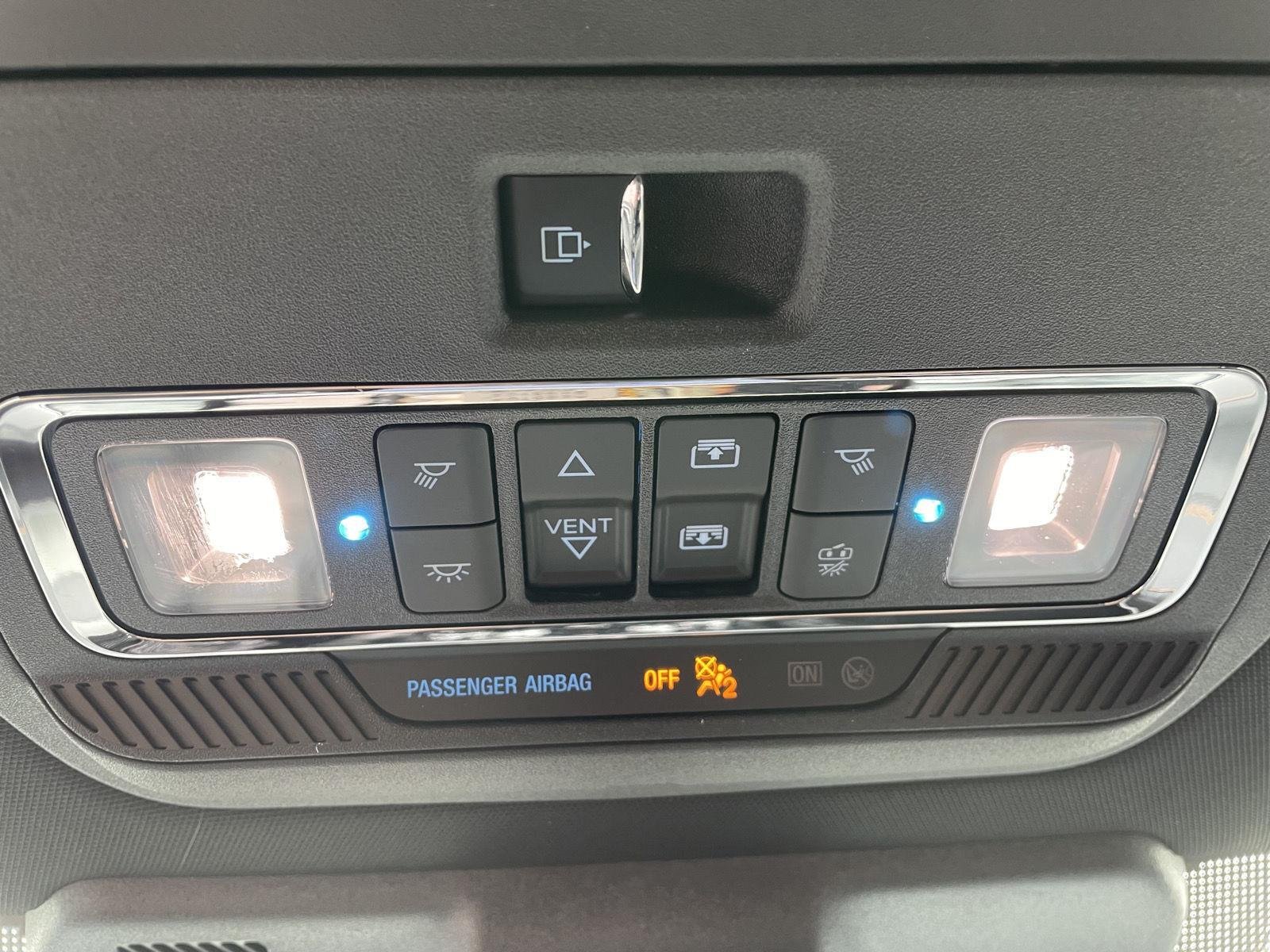 New 2026 Carbonized Gray Metallic Ford Tremor® image 31