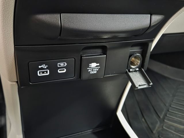 Used 2025 Silver Honda Touring image 26