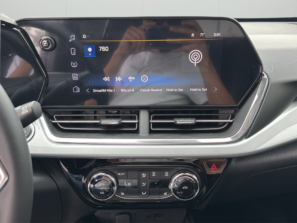 2026 Chevrolet Trax LT - Photo 33