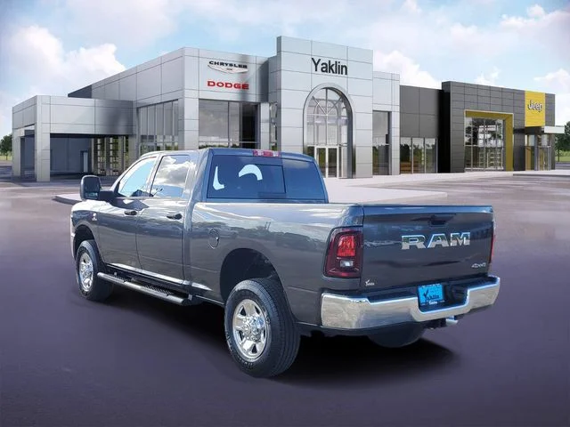 2026 RAM 2500 Tradesman - Photo 3