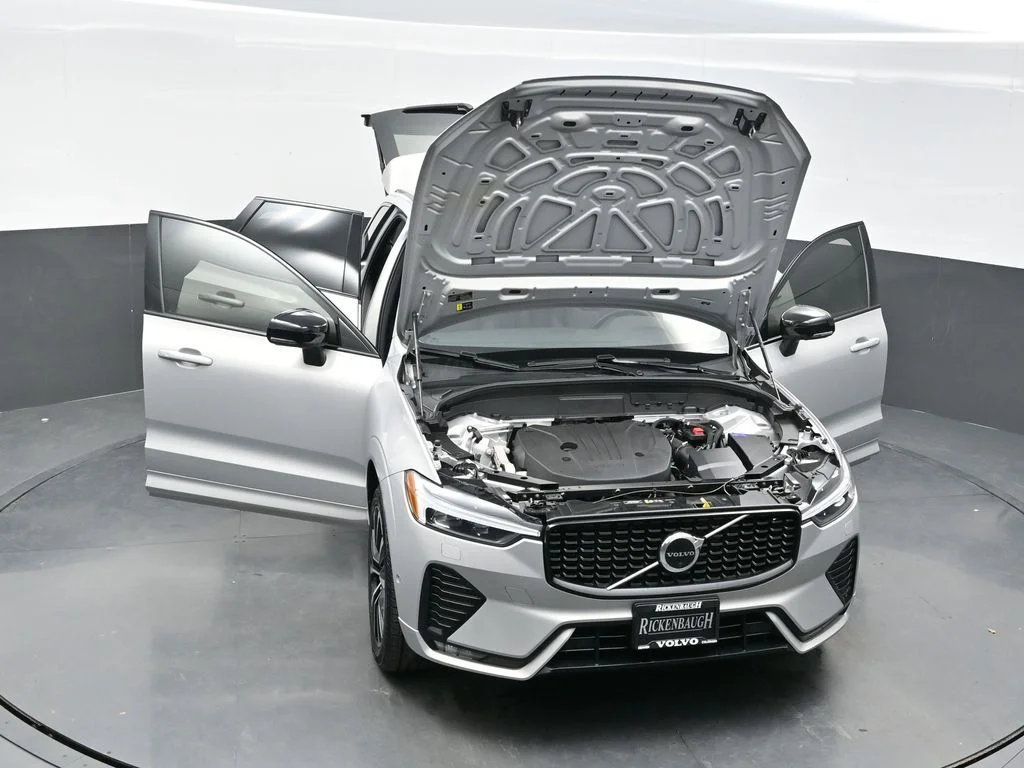 Certified Used 2023 Silver Dawn Volvo Plus image 35