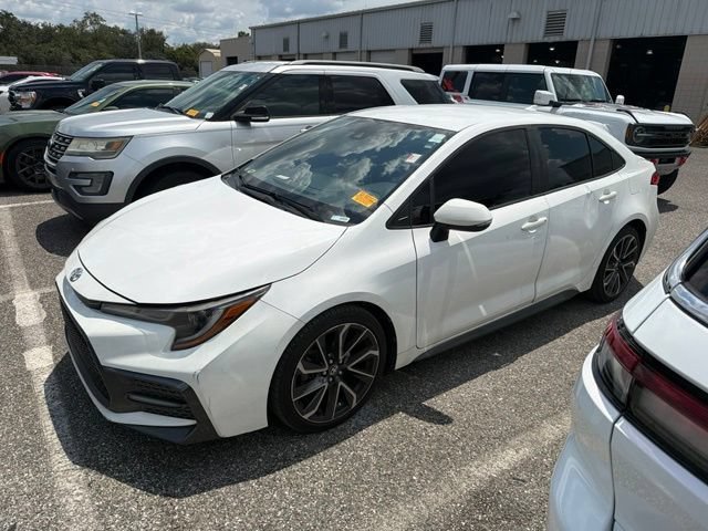 Used 2020 Super White Toyota SE image 6