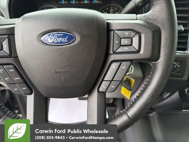 Used 2016 Gray Ford XLT image 17