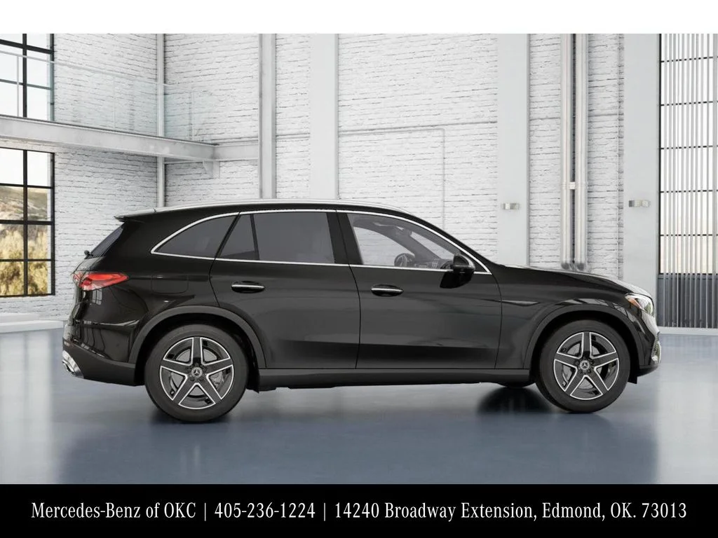Used 2026 Black Mercedes-Benz GLC 300 image 17
