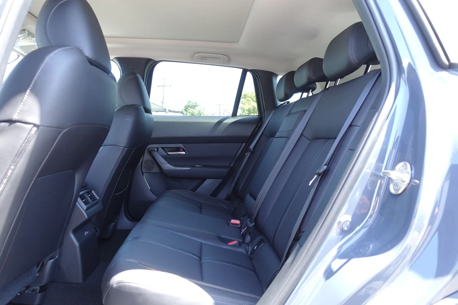 New 2026 Polymetal Gray Metallic Mazda Premium image 13