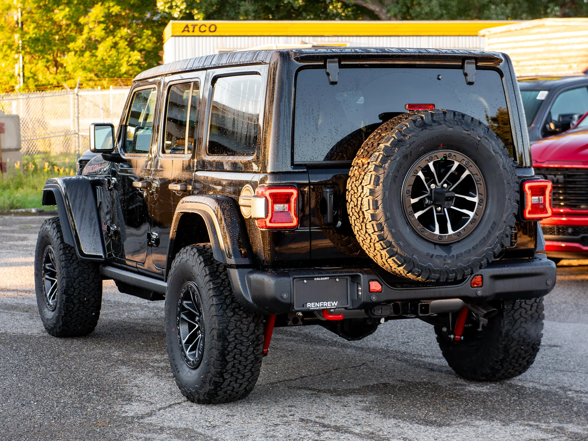 New 2027 Black Jeep Rubicon X* 4 Door 4x4, Sky 1 Touch Pwr Top, 35 Inch Tires, Nappa Leather image 5