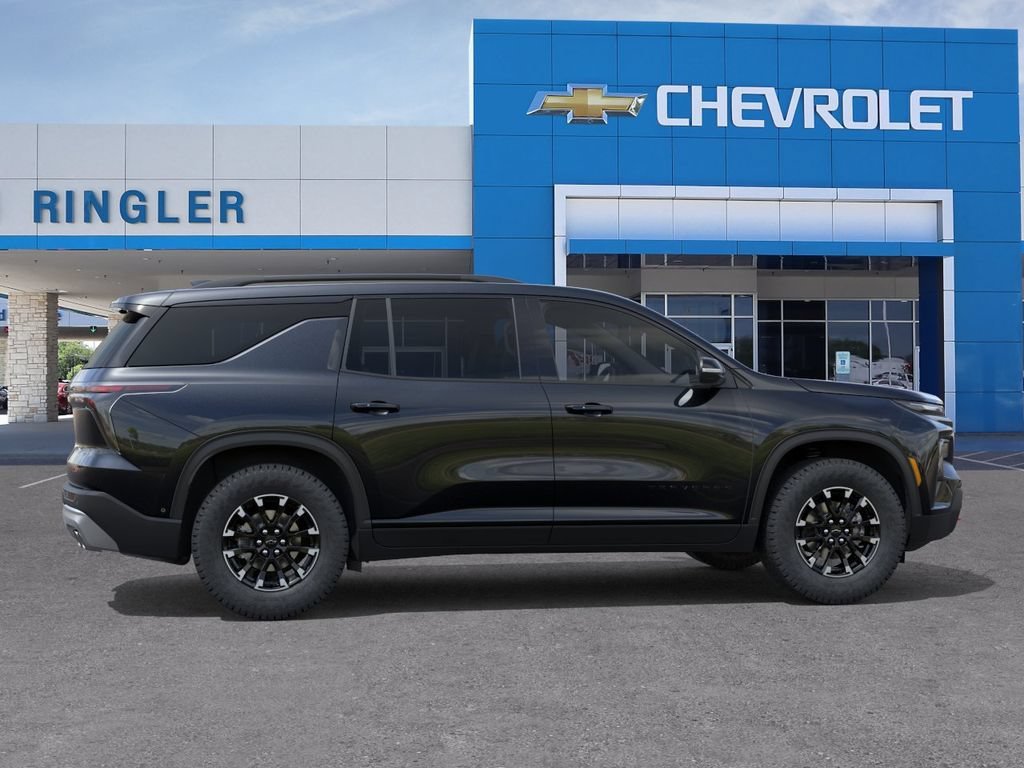 New 2026 Mosaic Black Metallic Chevrolet Z71 image 5
