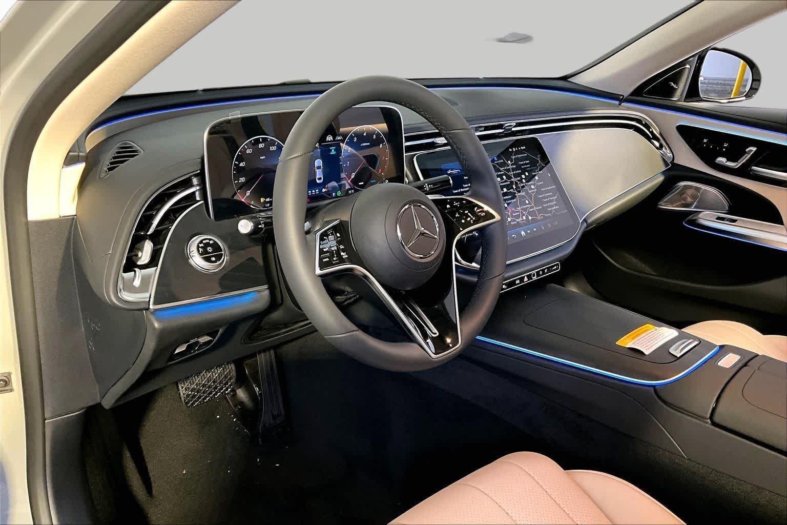 New 2026 MANUFAKTUR Alpine Grey Mercedes-Benz E 350 image 9