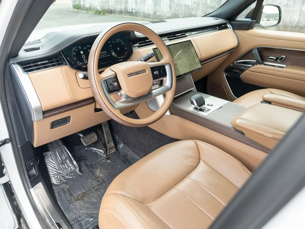 Certified Used 2025 White Land Rover SE image 12