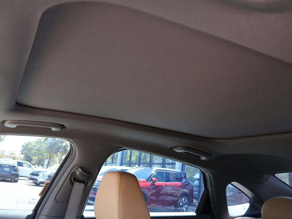 Used 2023 Blue Hyundai Limited image 21