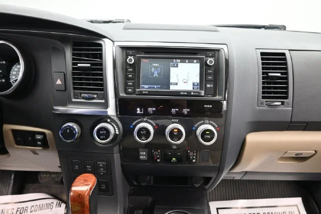 Used 2018 Shoreline Mist Toyota Platinum image 24