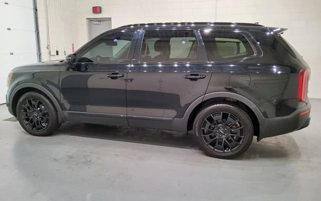 Used 2022 Black Kia SX image 3