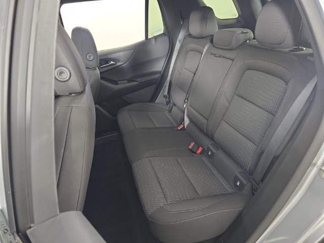 2025 Chevrolet Equinox LT - Photo 24