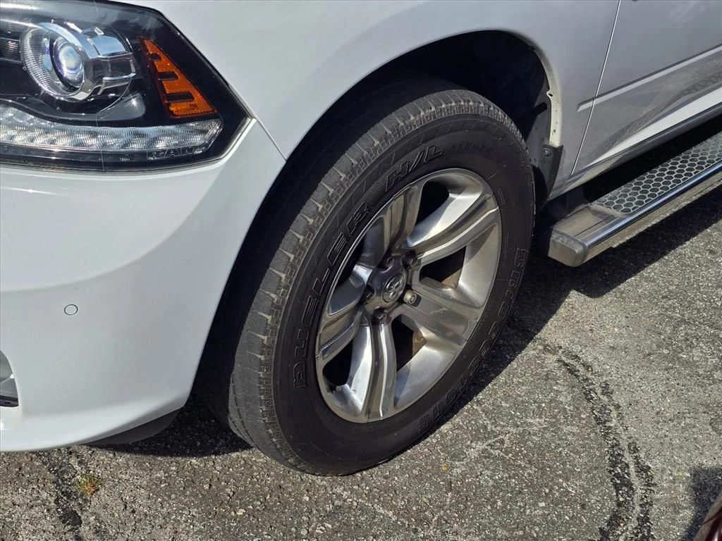 Used 2017 White Ram Sport image 20