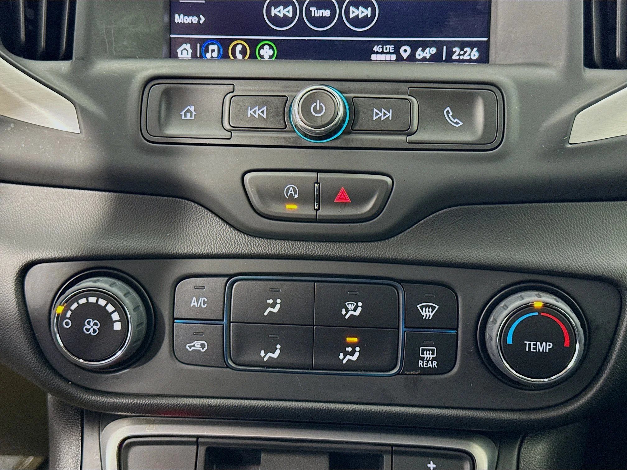 Used 2023 Ebony Twilight Metallic GMC SLE image 17