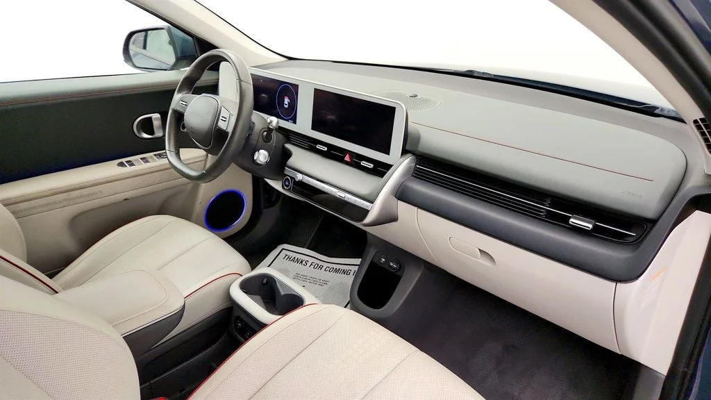 Used 2023 Digital Teal Hyundai SEL AWD image 23