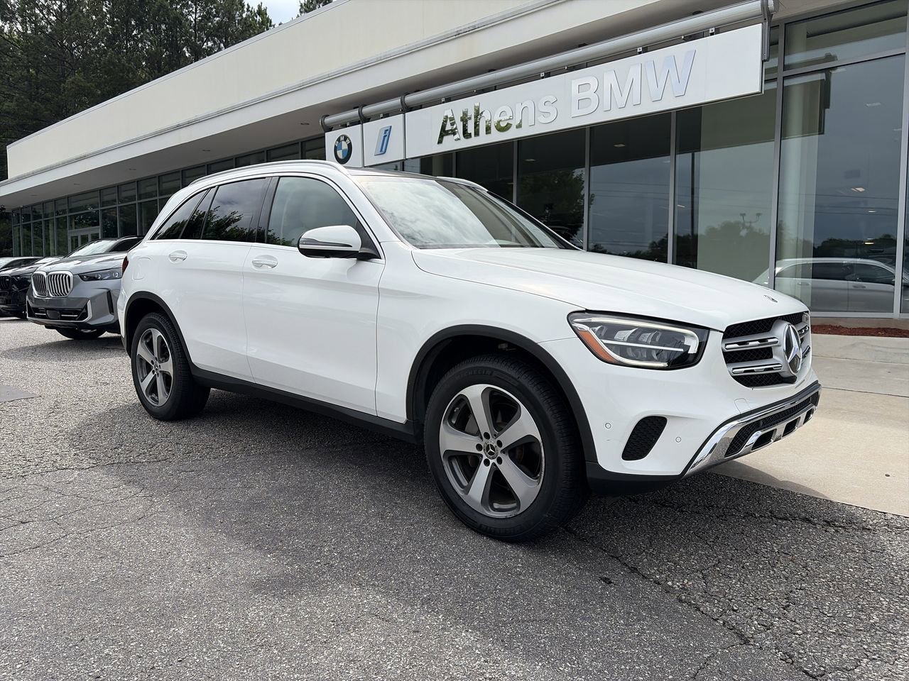 Used 2020 designo Diamond White Metallic Mercedes-Benz GLC 300 image 2