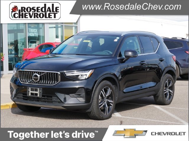 2023 Volvo XC40