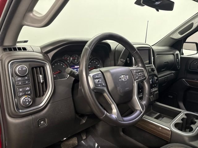 Used 2020 Red Chevrolet LT Trail Boss image 17