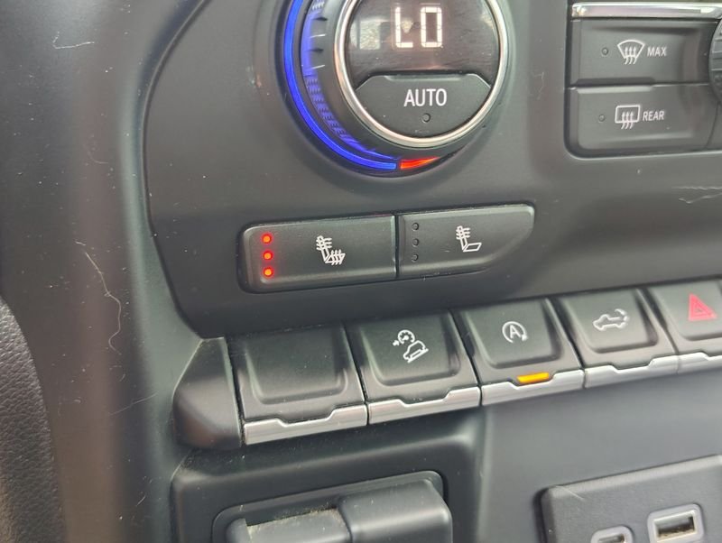 Used 2020 Blue Chevrolet LT Trail Boss image 19