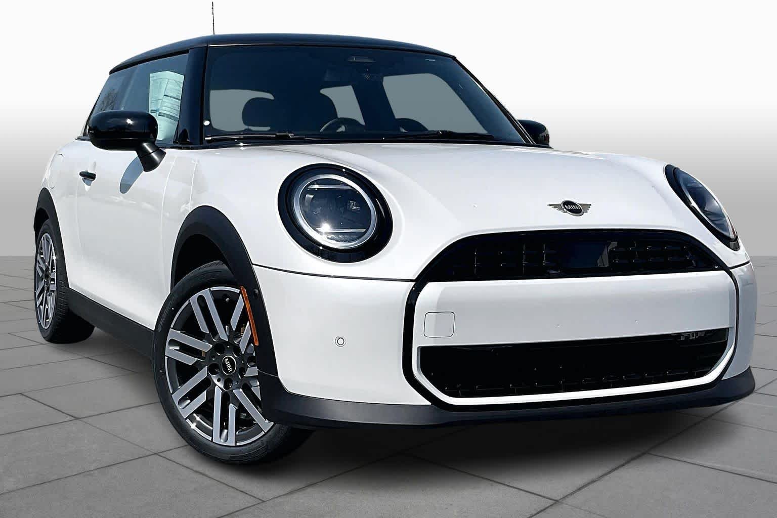 Pre-Owned 2026 MINI Hardtop 2 Door Cooper