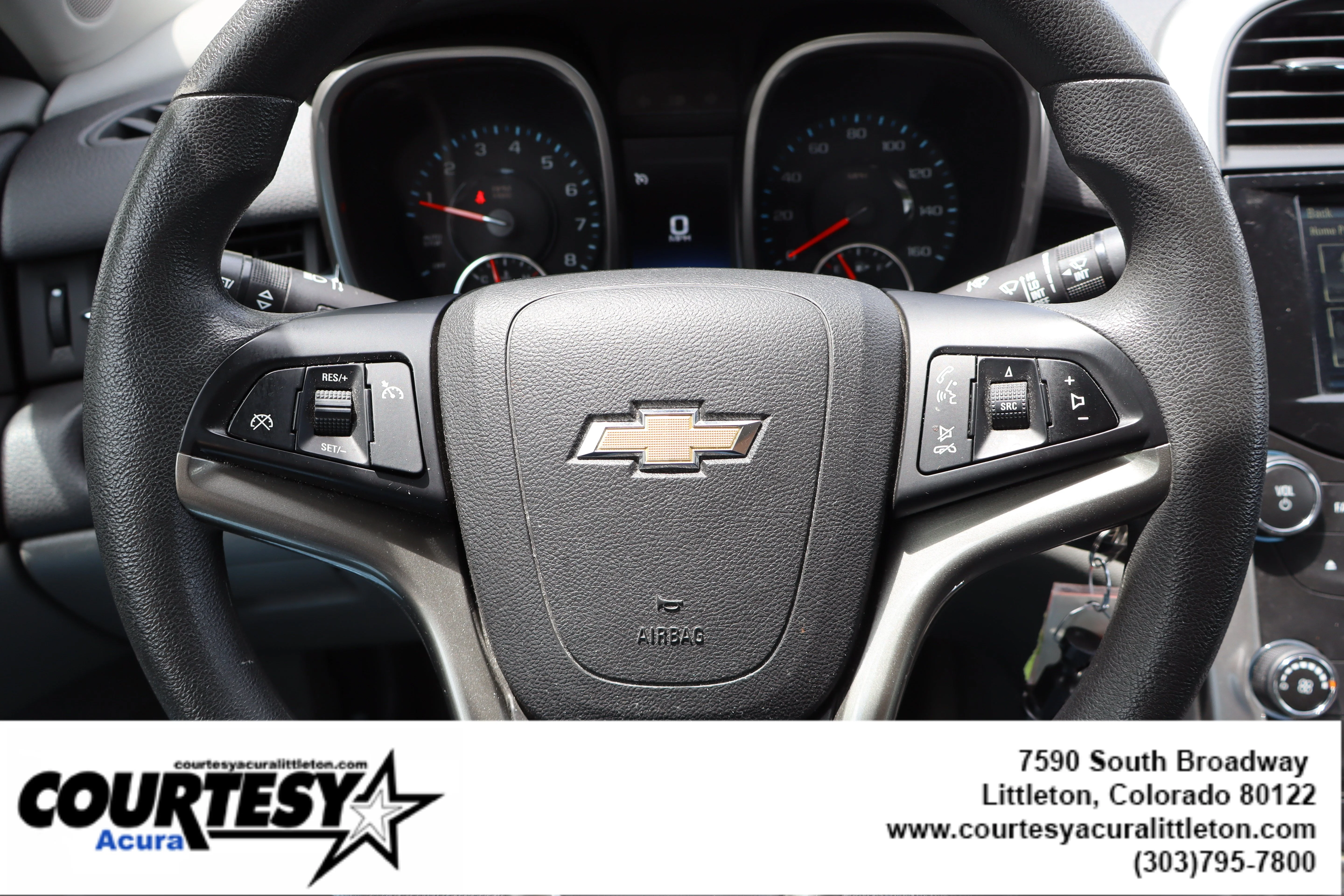 Used 2016 Silver Ice Metallic Chevrolet LT image 10