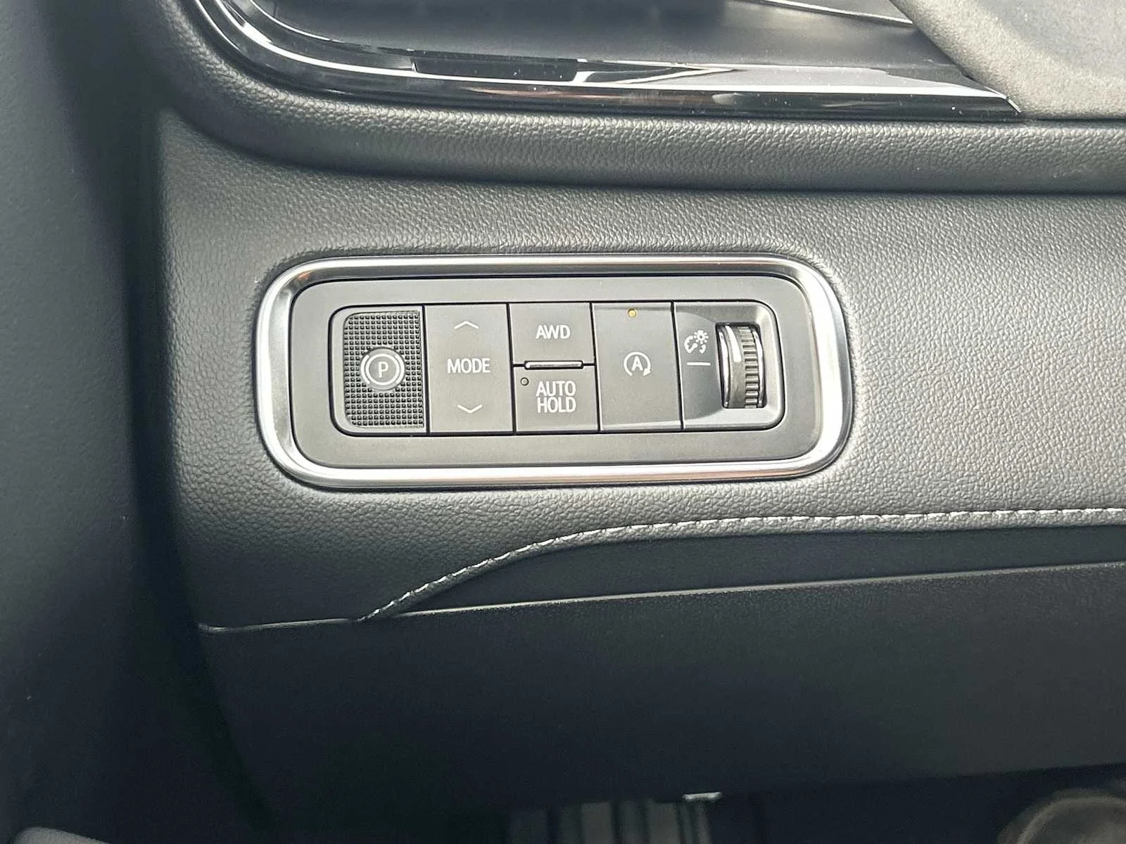2027 Buick Enclave Sport Touring - Photo 17