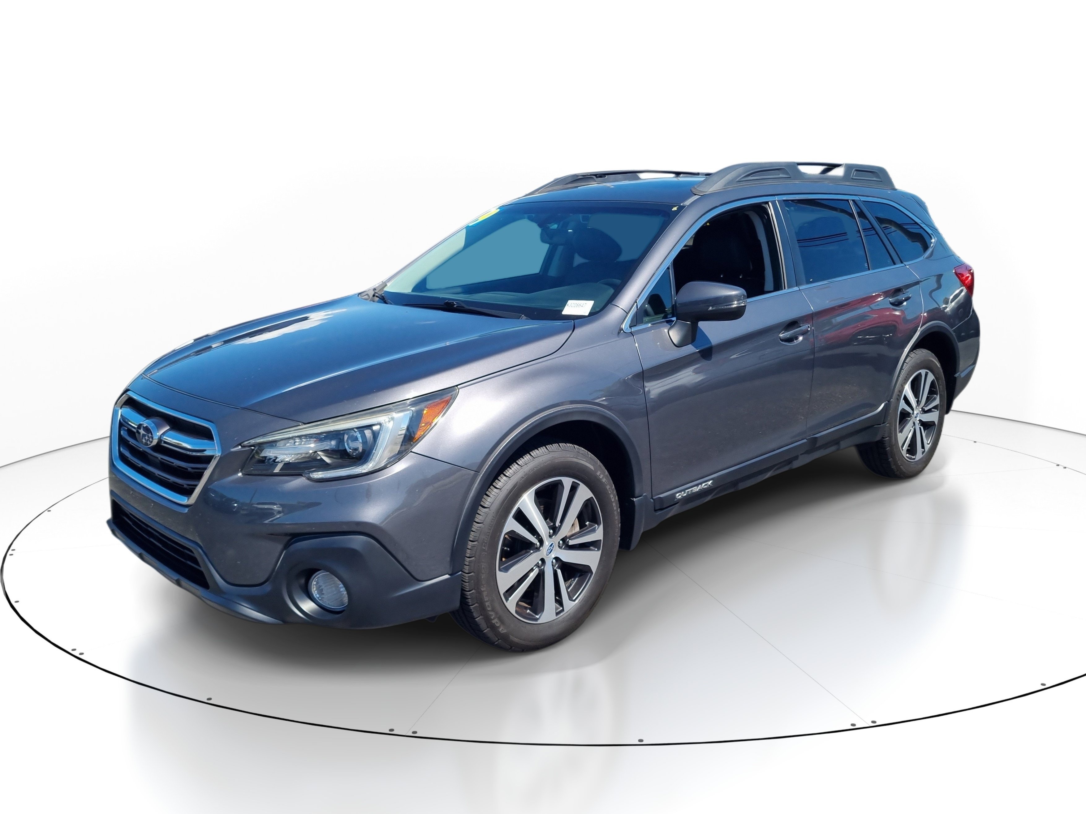 Used 2019 Magnetite Gray Metallic Subaru Limited image 3