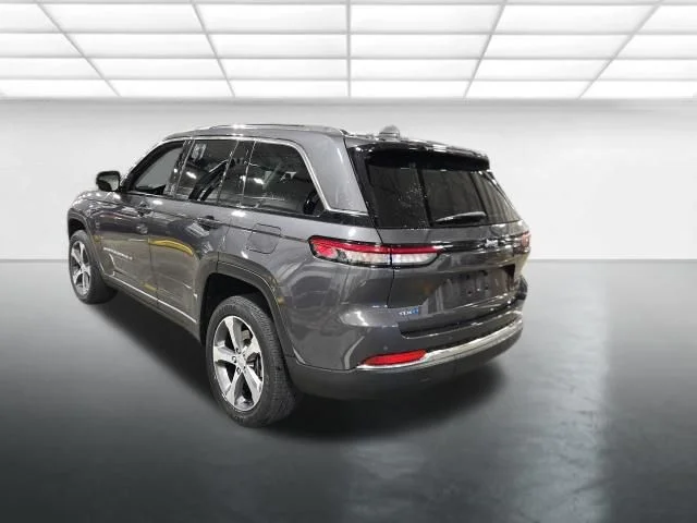 Used 2022 Gray Jeep 4xe image 7