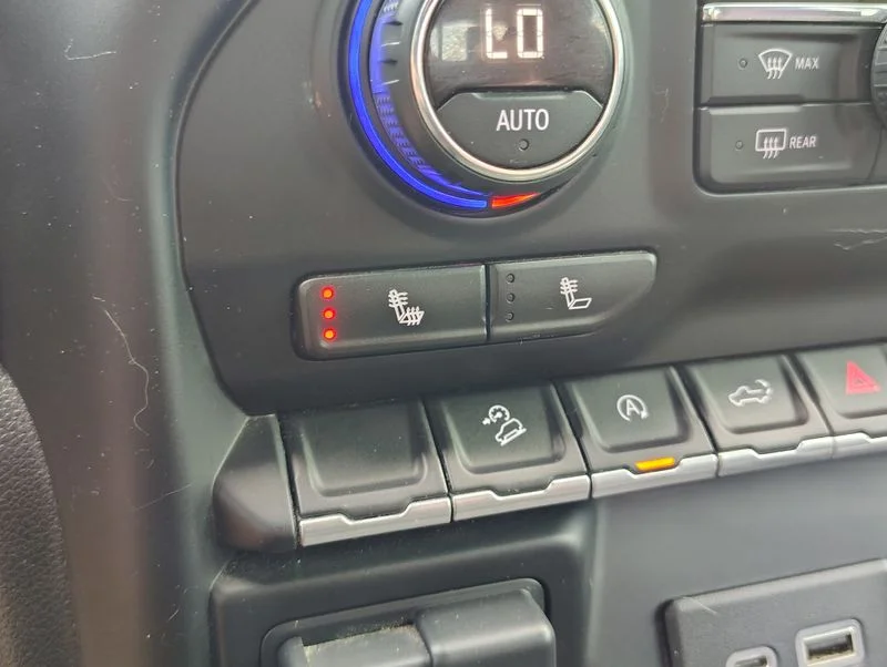 Used 2020 Blue Chevrolet LT Trail Boss image 19