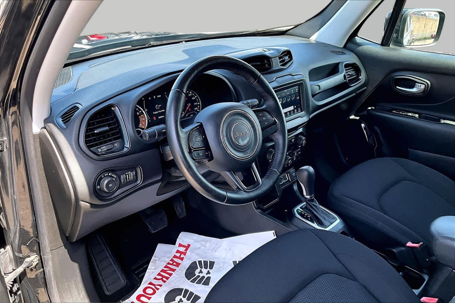 Used 2020 Black Clearcoat Jeep Altitude image 17