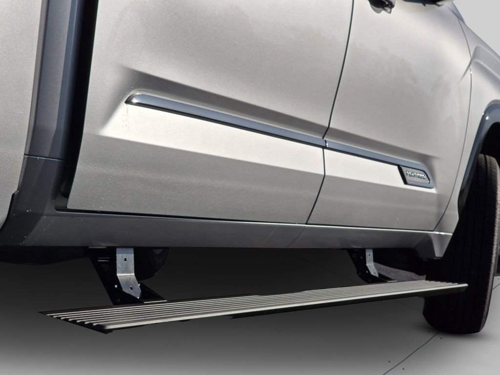 New 2026 Celestial Silver Metallic Toyota Platinum image 33