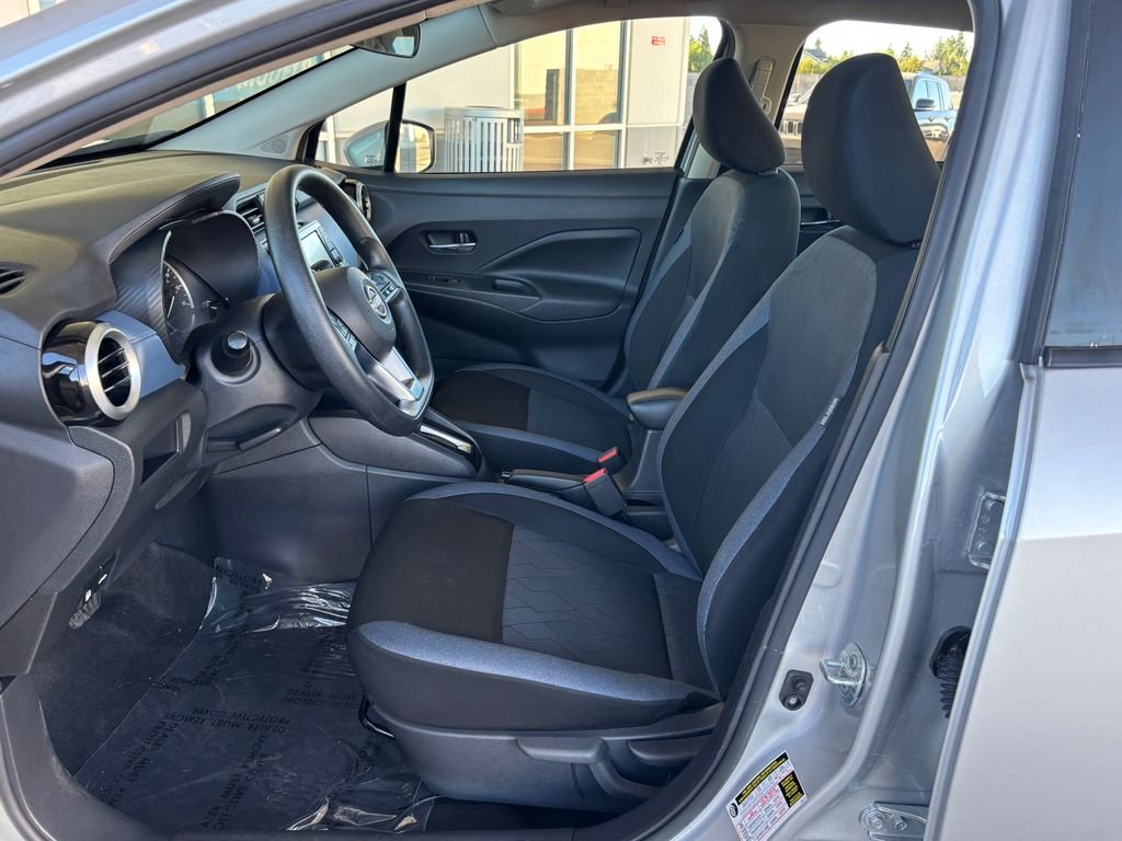 2025 Nissan Versa Sedan SV - Photo 21