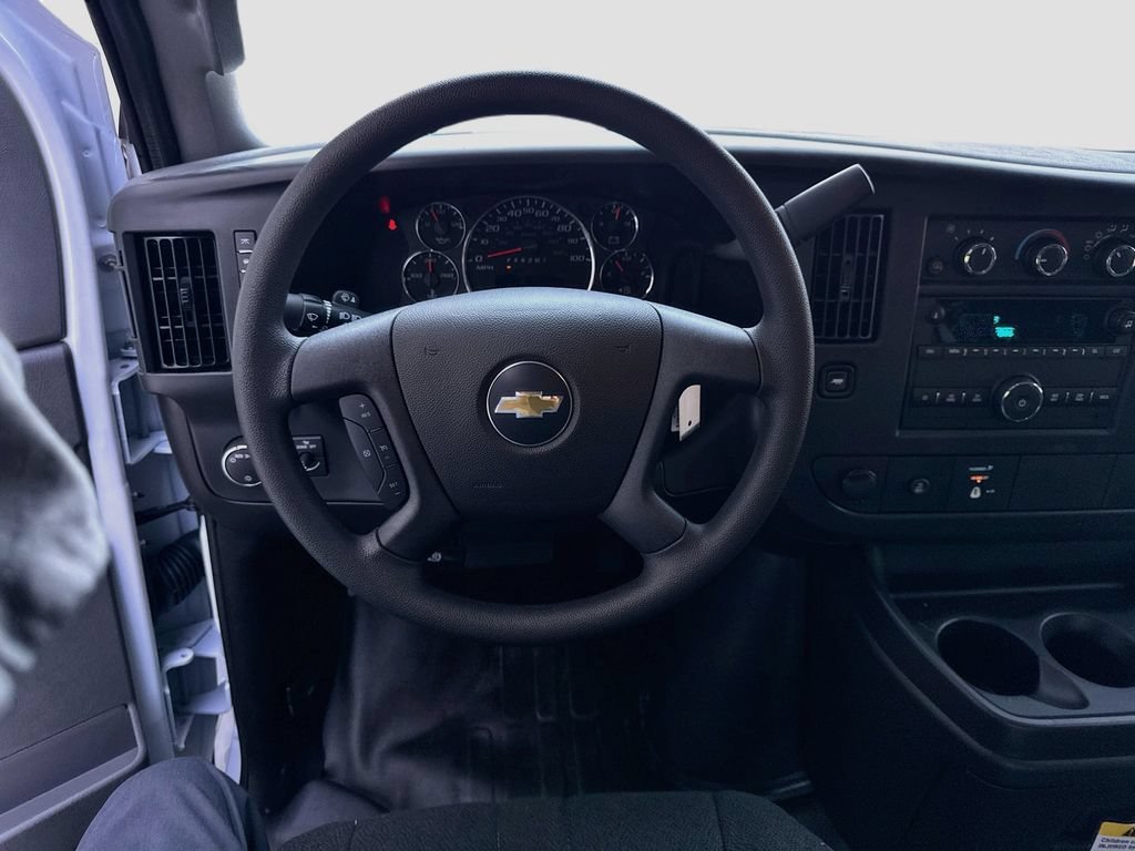 2026 Chevrolet Express Cargo Work Van - Photo 23