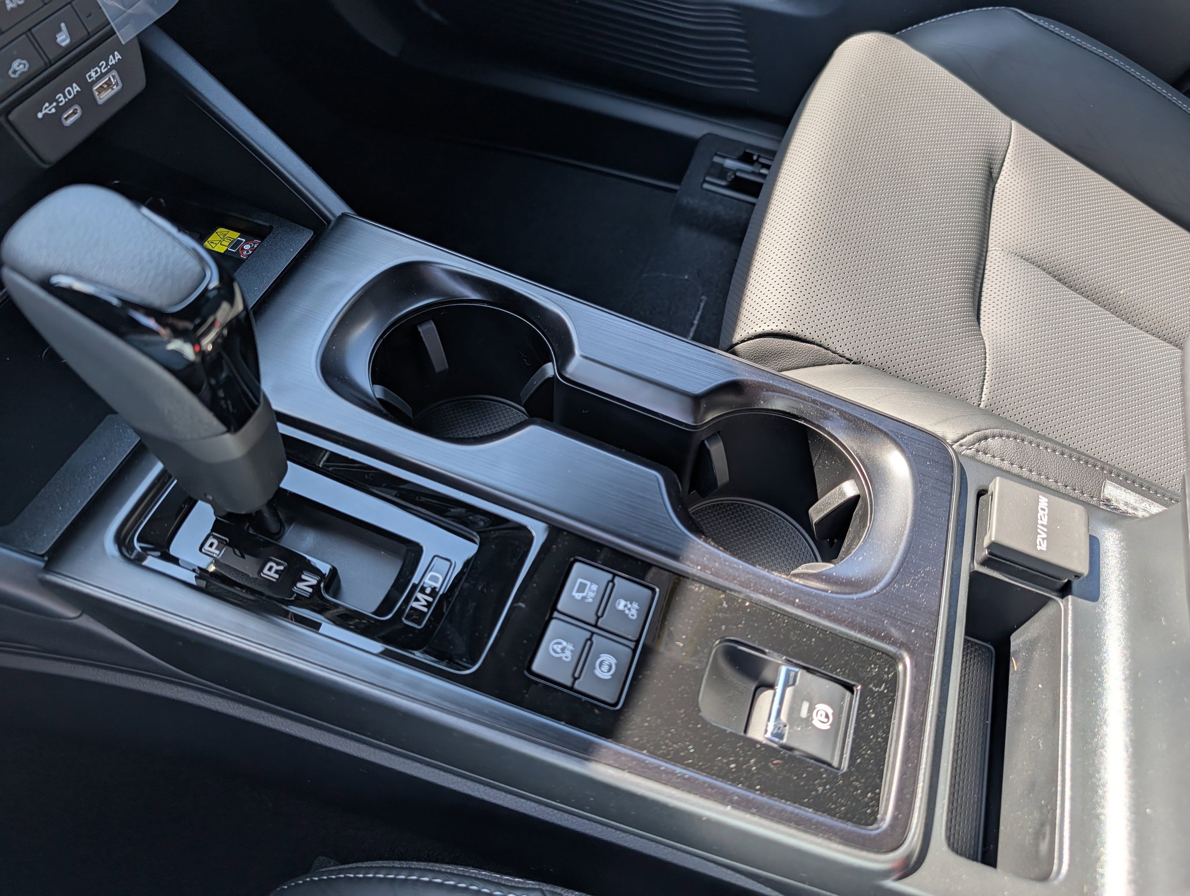 New 2026 CRYSTAL WHITE PEARL Subaru Touring XT image 10