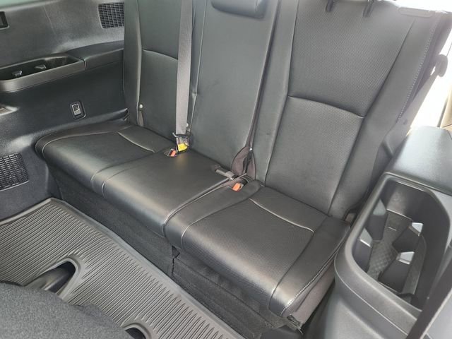 car-gallery-32