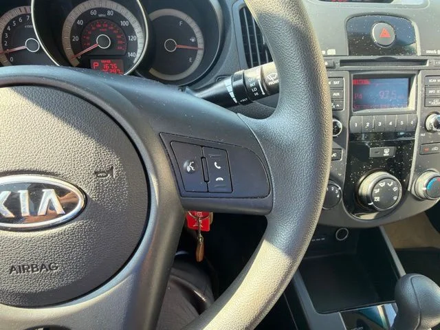 Used 2010 Silver Kia LX image 14