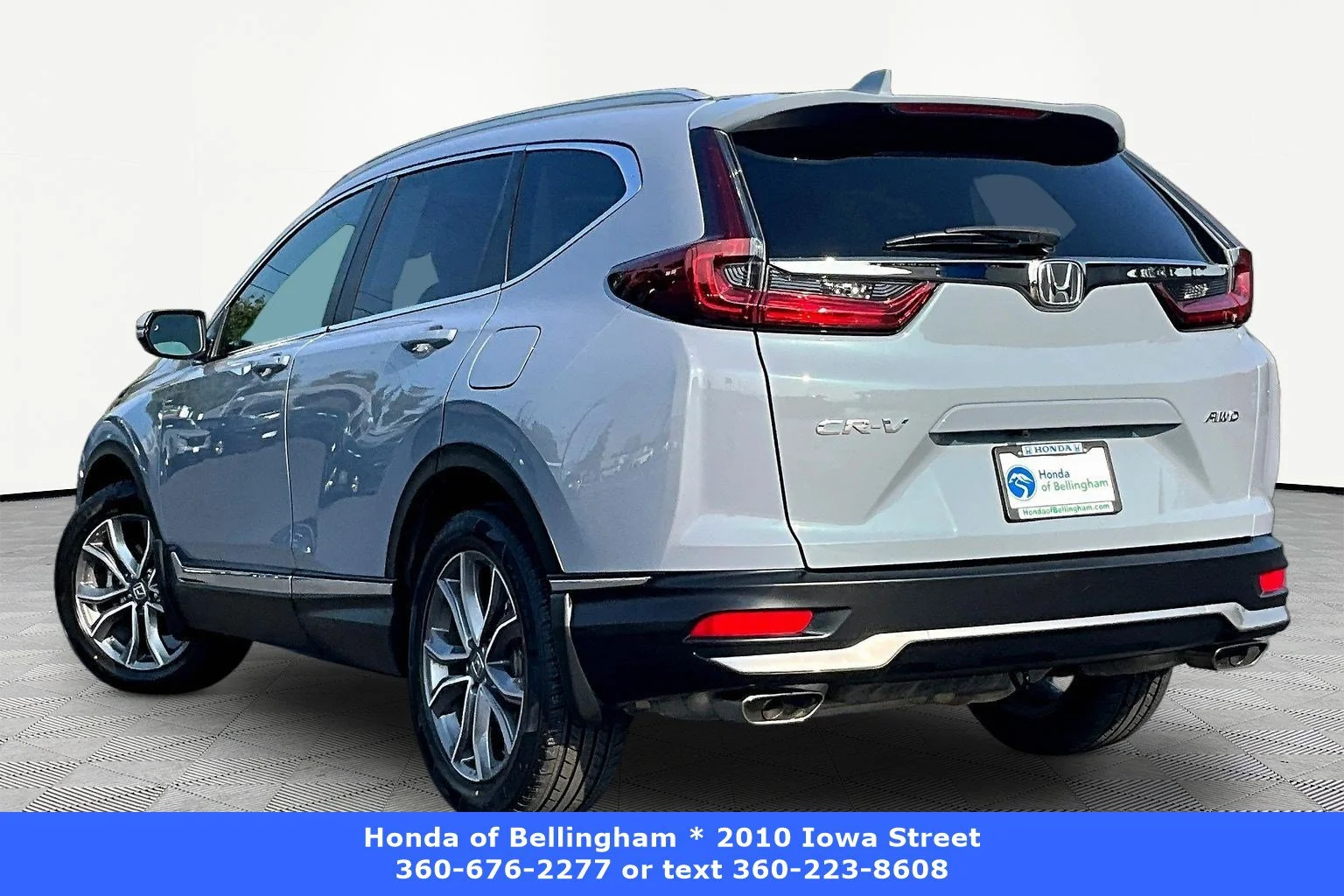 Certified Used 2022 Gray Pearl Honda Touring image 4