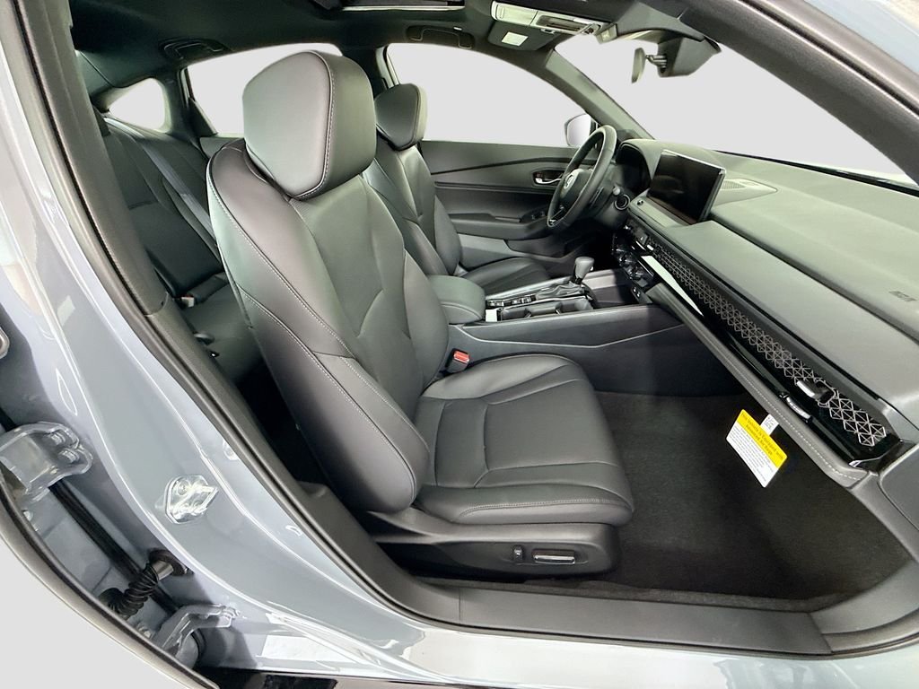 New 2026 Urban Gray Pearl Honda Sport-L image 21