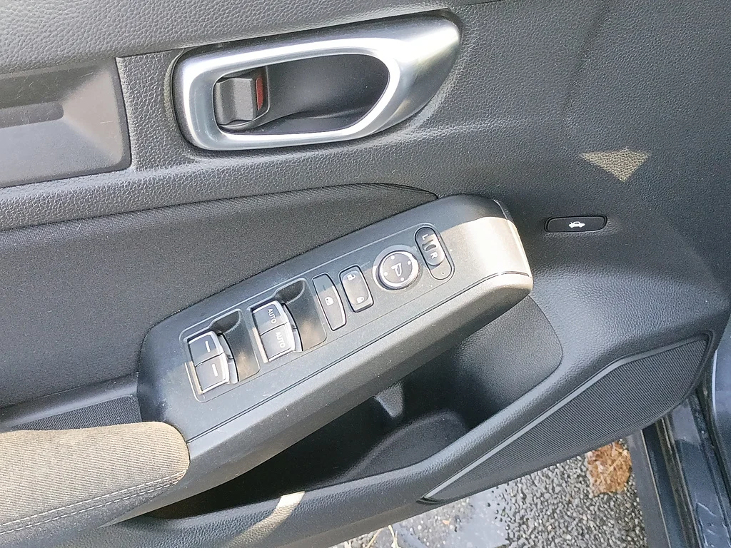 Certified Used 2024 GRAY Honda Sport image 17