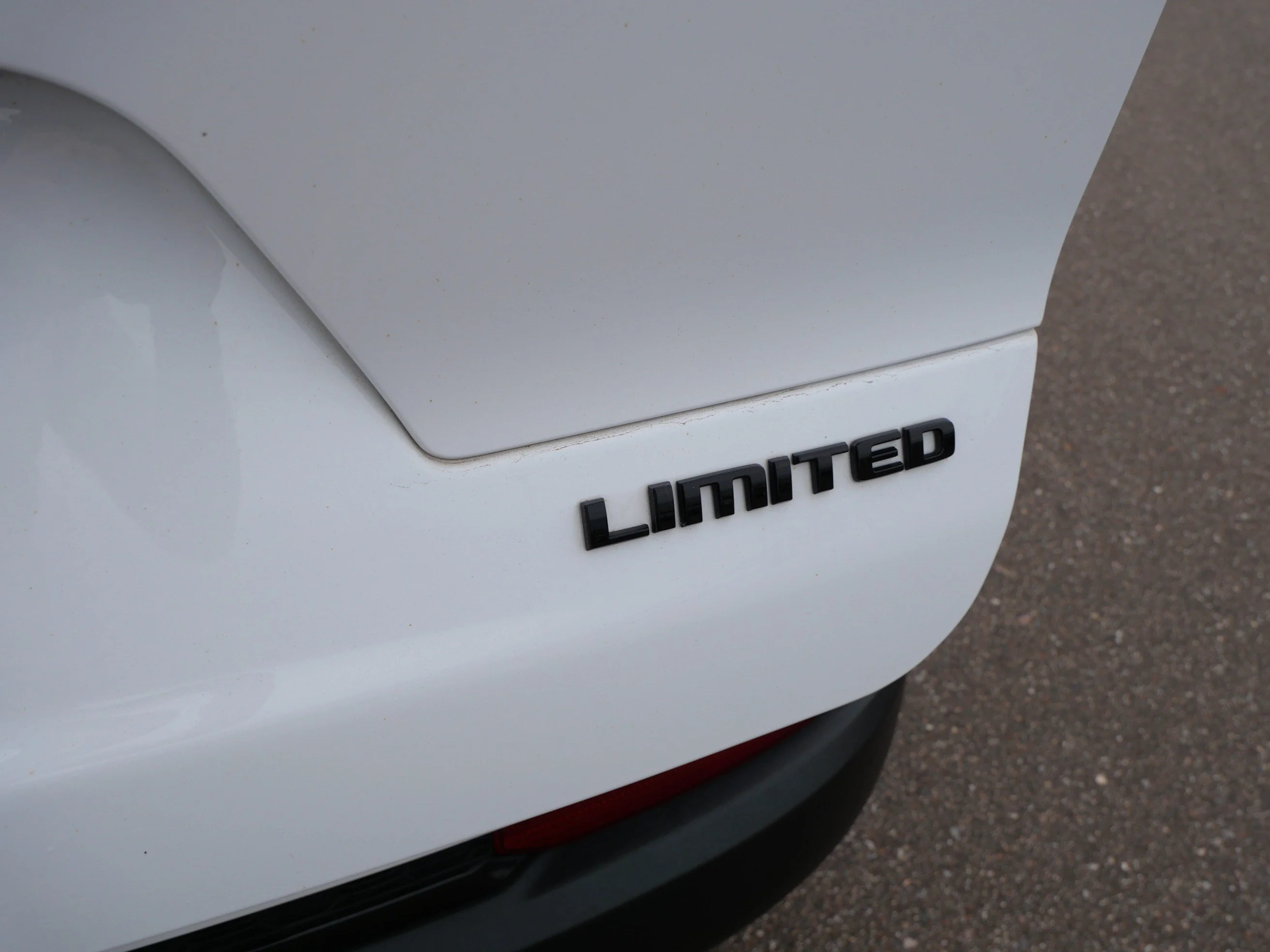 Used 2023 Bright White Clearcoat Jeep Limited image 18