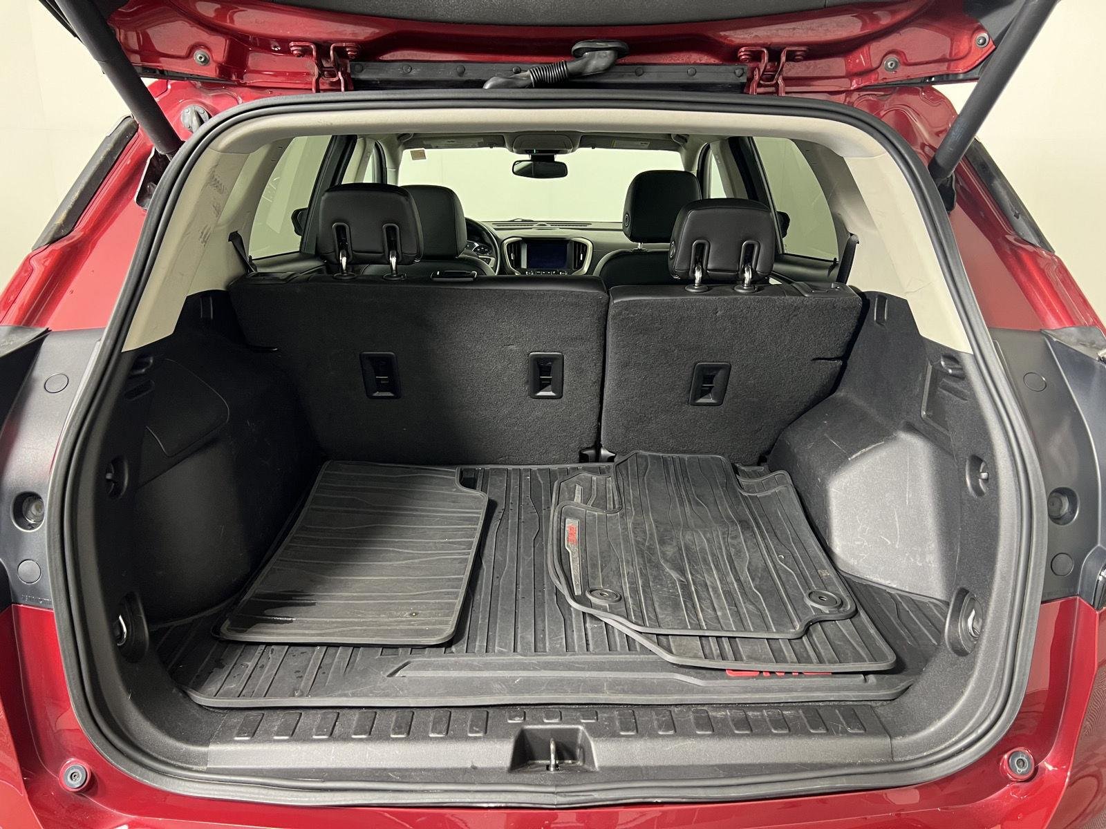 Used 2018 Red Quartz Tintcoat GMC Denali image 30